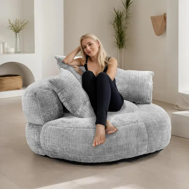 Super soft Bean Bag Chair, with Pillows!